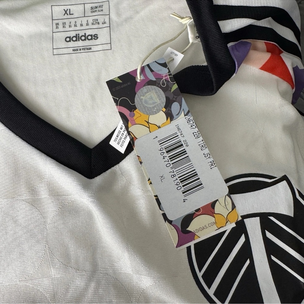 Portland Timbers Adidas x Rich Mnisi NWT Love Unites Pride Pre-Match Jersey XL - Picture 9 of 10